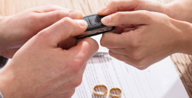 Luxuary cars and divorce